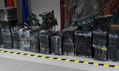 Cinci percheziții în Baia Mare și oameni lăsați fără țigări de Paști