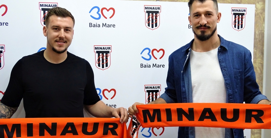 Portarul Ionuț Ciobanu a semnat cu Minaur, iar Albert Cristescu a prelungit pe doi ani