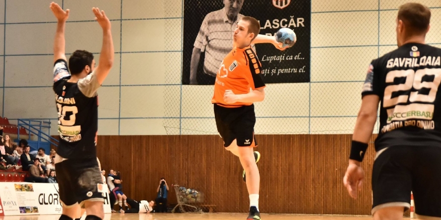 Cu gândul la play-off,  Minaur a pierdut în fața campioanei