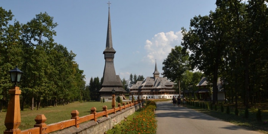 Unde predică și  liturghisesc capii episcopiei, în duminica a V-a din Postul Mare
