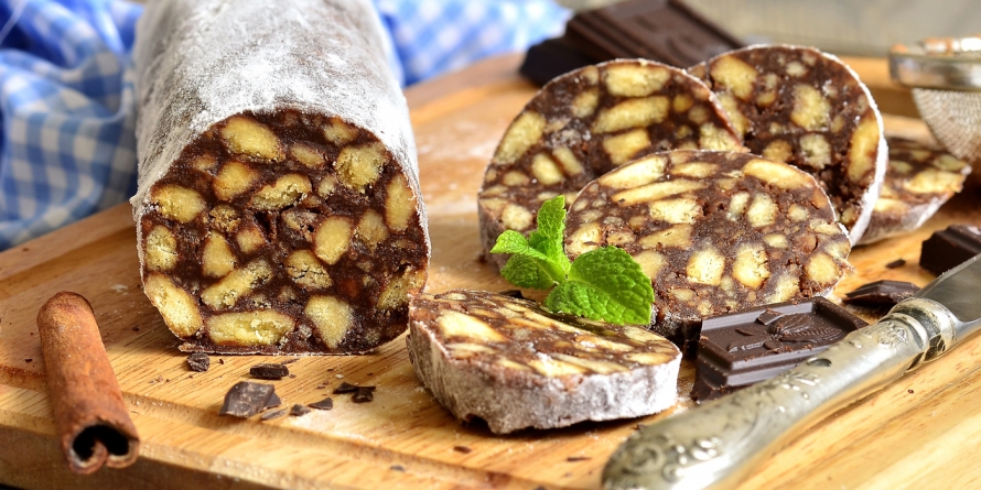 Festivalul salamului de biscuiți la Biblioteca Județeană