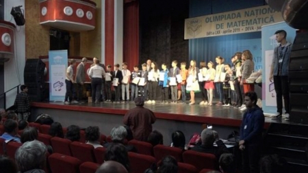 Peste jumătate din elevii maramureșeni participanți la olimpiada națională de matematică au luat premii