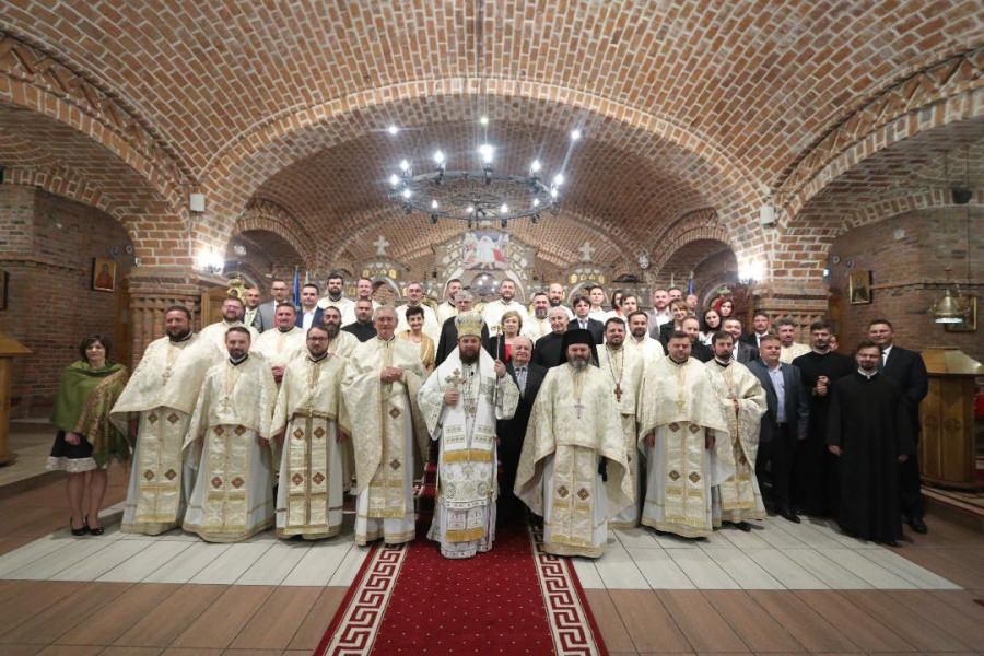 După 20 de ani – întâlnire a absolvenților Seminarului Teologic din Baia Mare (GALERIE FOTO)