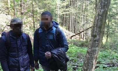Veniți din Guineea Franceză şi Gambia, opriți în România și trimiși în Ucraina