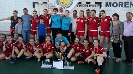 Handbalistele de la CSȘ 2 Baia Mare – vicecampioane naționale la junioare 3