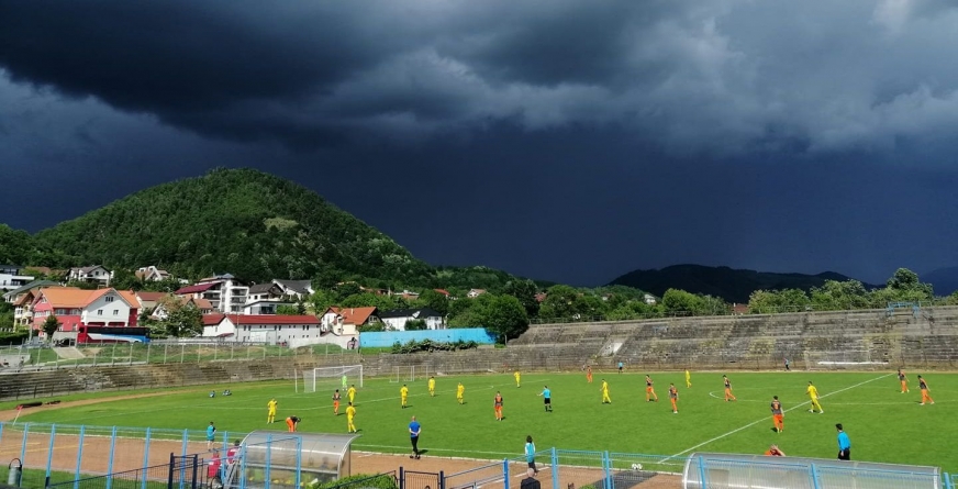 Podium da, promovare ba