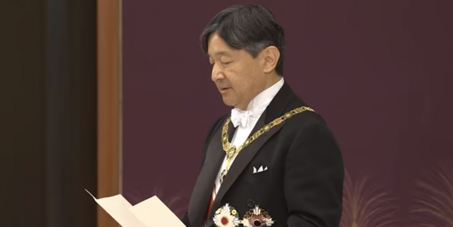 După două secole, un împărat japonez a abdicat