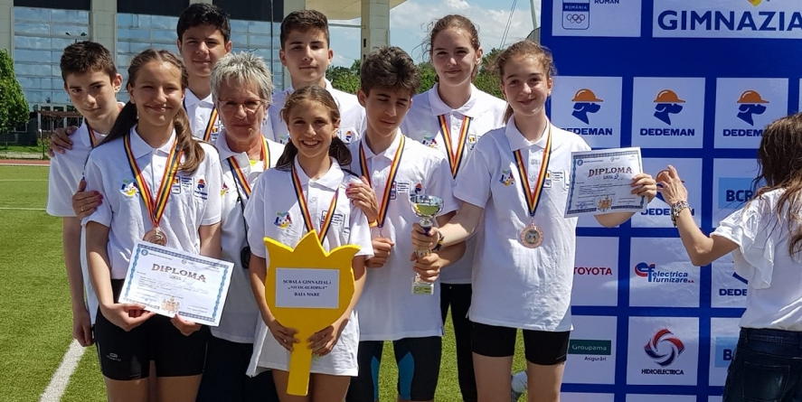 Școala „Nicoale Iorga” – argint la Campionatul Național de Tetratlon  (GALERIE FOTO)
