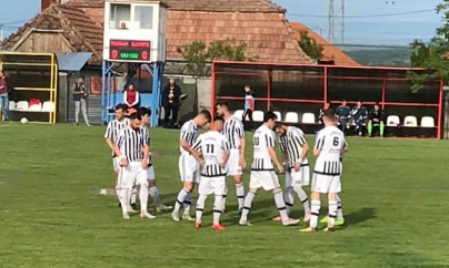 Recea a câștigat la scor, dar pentru a promova are nevoie de ajutor de la adversarii ciucanilor