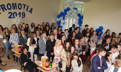 Absolvenții de liceu au scăpat de ore, dar vor intra în febra examenului de bacalaureat