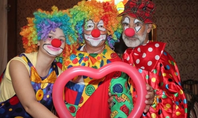 Atracţie pentru copii: Gaşca Zambaricii la Carrefour