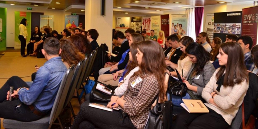 Cum poţi obţine un job şi un  bilet la “Untold”