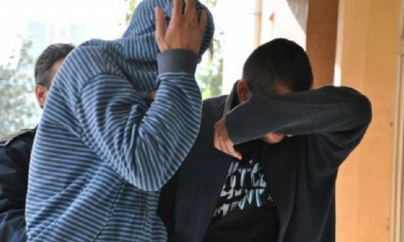 Au furat de 14.000 de lei, dar au fost prinși după două ore