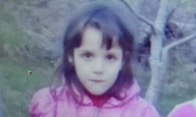 Polițiști, jandarmi, pompieri și voluntari în căutarea unei fetițe care a dispărut de acasă (GALERIE FOTO)