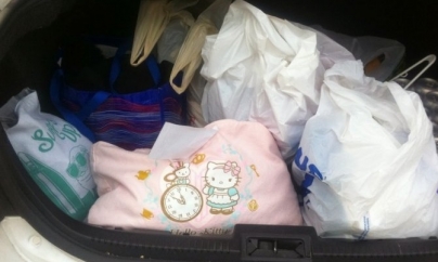 Dosar penal pentru fals în… haine publice