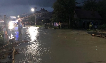 30 de gospodării inundate în Vișeu de Sus (GALERIE FOTO)