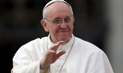 Papa Francisc începe azi vizita în România