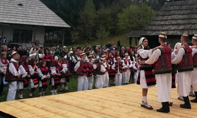 Formații artistice din străinătate prezente la “Paști în Maramureș” (GALERIE FOTO)