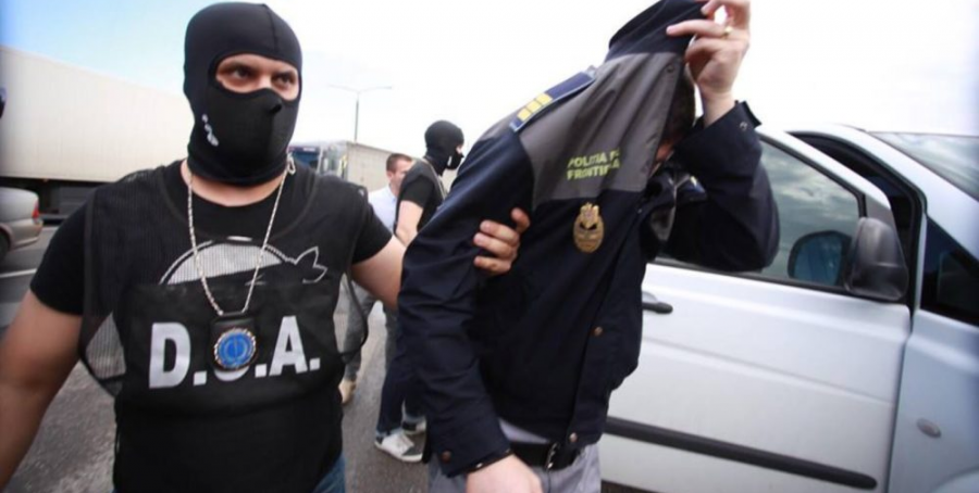 Subcomisar de poliție, arestat în Sighet, pentru trafic de influență și luare de mită
