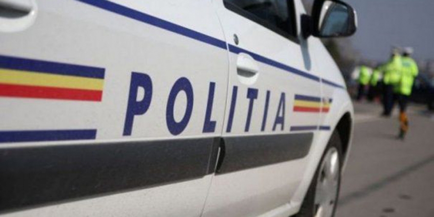 Fugind de poliție, un șofer a intrat în belele și mai mari