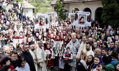 Sărbătoarea Izvorul Tămăduirii, la Rohia (GALERIE FOTO)