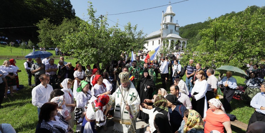 Premiere consemnate la hramul Mănăstirii Breaza din Suciu de Sus (GALERIE FOTO)