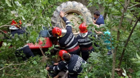 Tragedie în Bărsana: tatăl a patru copii, strivit sub tractor