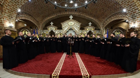 Grupul psaltic „Theologos” al Episcopiei Maramureșului și Sătmarului va da răspunsurile la Sfânta Liturghie arhierească oficiată la Catedrala Moților – Huedin