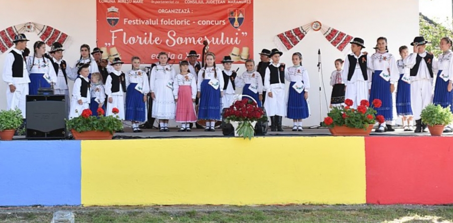 Festivalul folcloric  ”Florile Someşului” de la Mireșu Mare