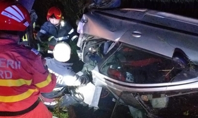 Familie aproape înjumătățită într-un accident de mașină