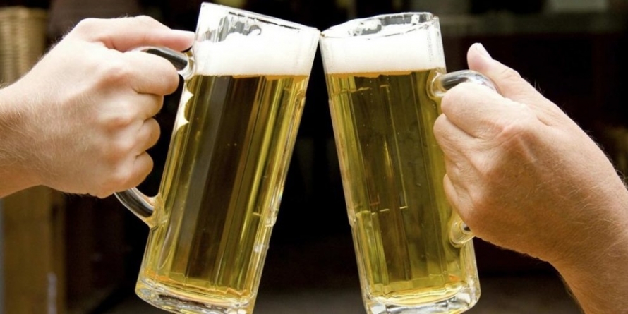 Tâlhărit de partenerul de pahar