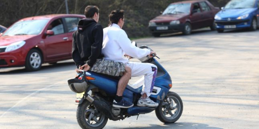 Minori auto-accidentați, care s-au dat moto-accidentați