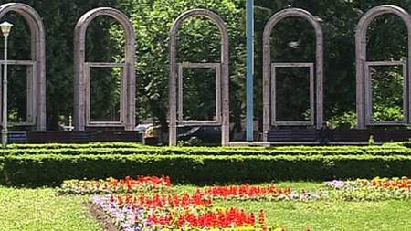 În Baia Mare “Poezia (ies)e în stradă”