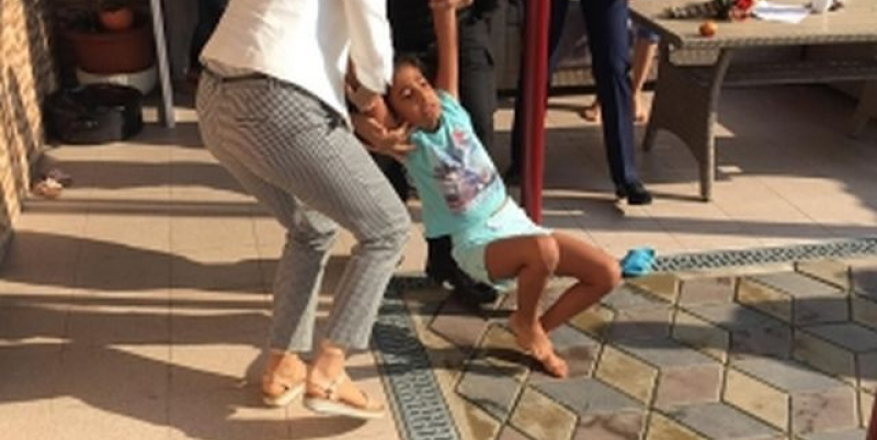 APEL FERM AL AIM: ADUCEȚI URGENT FETIȚA RĂPITĂ ÎN FAMILIA EI!