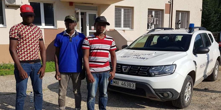 Au plecat din Gambia, cu gând să ajungă în București, dar au fost returnați Ucrainei