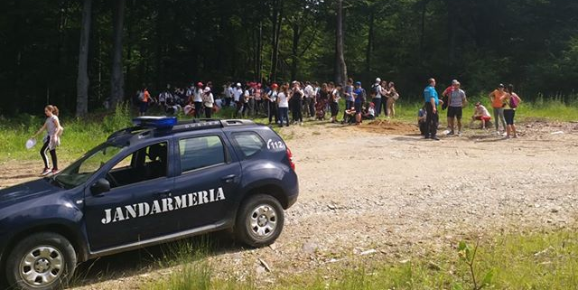 Siguranță și în vacanța a 100 de elevi ieșeni, aflați în tabără în Maramureș