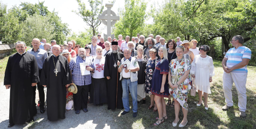 Parastas pentru  pentru scriitorii și artiștii români la Casa Marchiș din Ocoliș