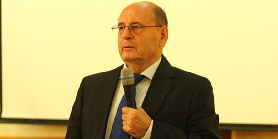 Prof. dr. Dumitru Constantin-Dulcan lansează în Baia Mare cartea „Creierul și Mintea Universului”