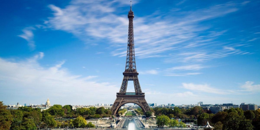 Iz de Franța la Centrul de Tineret Baia Mare