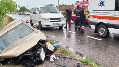Trei răniți din Borșa într-o mașină ce a lovit un cap de pod