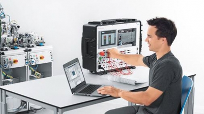 Sesiune de formare tehnică în domeniul  PLC (”Programmable Logic Controller”)