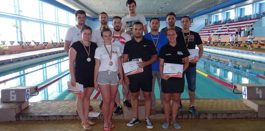 Evoluând în ape limpezi, polițiștii maramureșeni au avut de câștigat (GALERIE FOTO)