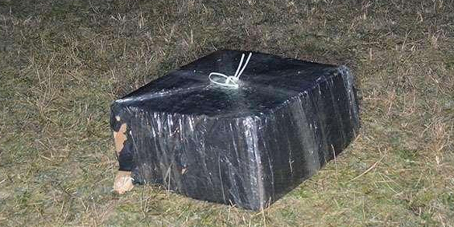 Țigări zburătoare și contrabandiști tereștri