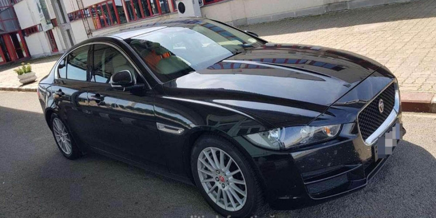 Două mașini căutate de autoritățile din Italia și Belgia au fost recuperate de polițiști ai ITPF Sighet