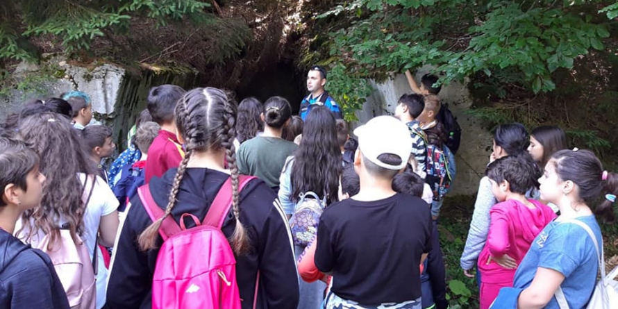 Siguranță și în vacanța a 50 de copii din București și Bihor aflați în tabără în Cavnic