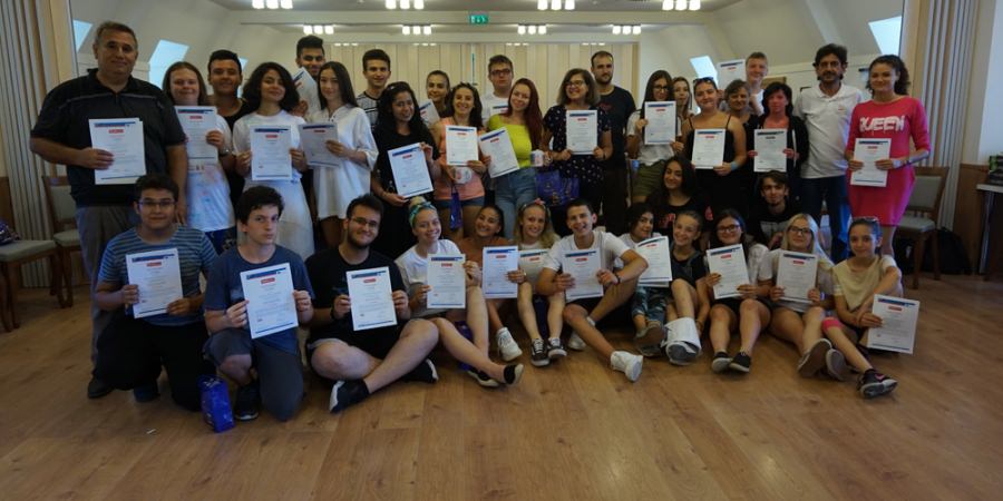 10 tineri din Cavnic au participat, în Ungaria, la un proiect privind dezvoltarea abilităților antreprenoriale (GALERIE FOTO)