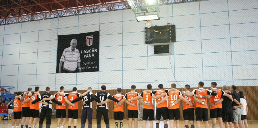 Memorialul „Lascăr Pană” a fost dat uitării de conducerea clubului