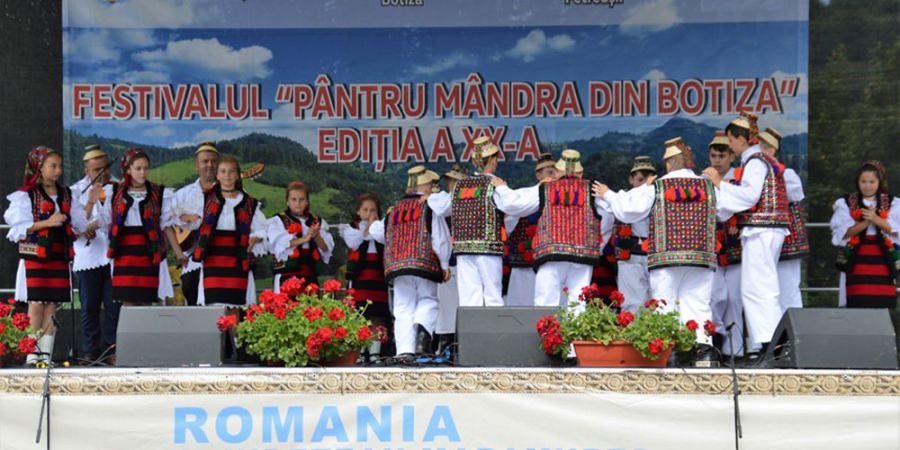 Festivalul ”Pântru mândra din Botiza” a împlinit 20 de ediții