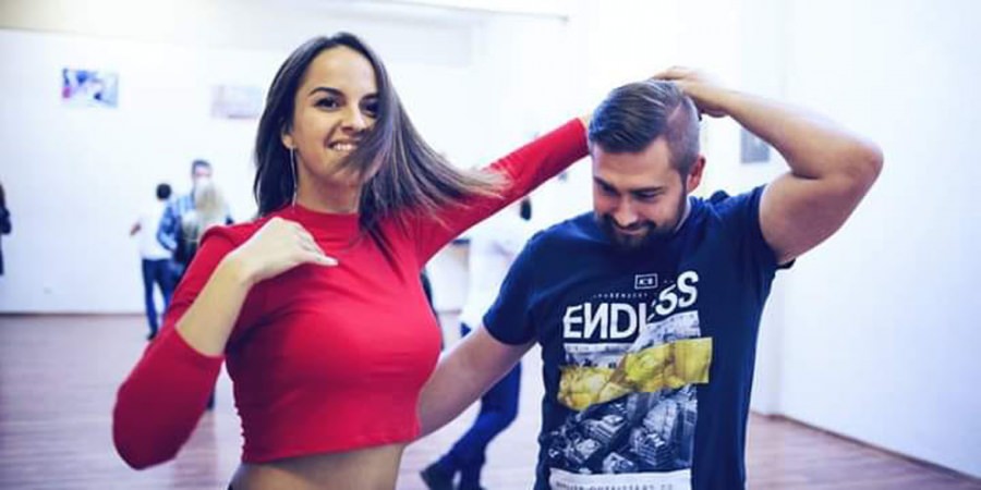 Curs de bachata și salsa pentru începători
