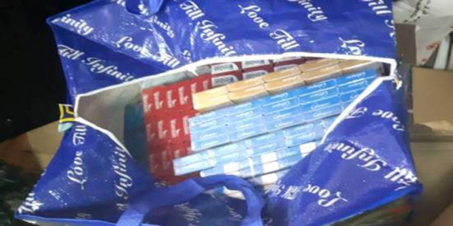 Bărbat de 67 ani reținut pentru contrabandă; Acesta avea asupra lui 110 pachete cu țigări, iar într-o anexă alte 270